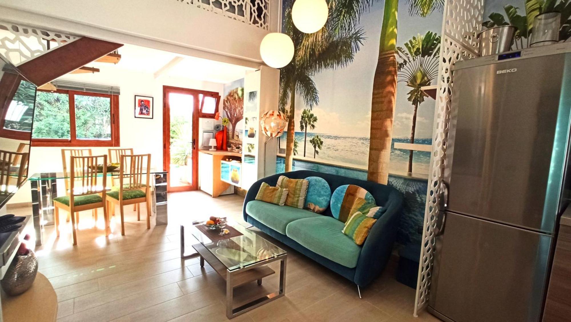 Birdcage Gay Men And Lifestyle (adults Only) Playa del Ingles (Gran Canaria)