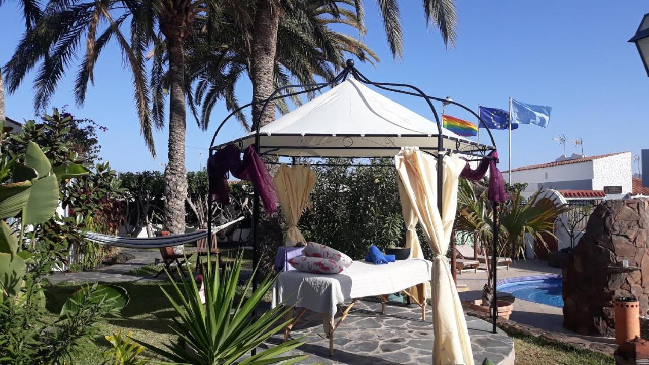 Resort Birdcage Gay Men And Lifestyle (adults Only)